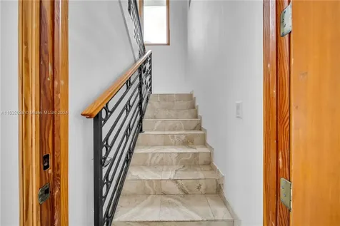 2301 SW 4th Avenue Miami FL 33129