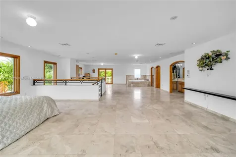 2301 SW 4th Avenue Miami FL 33129