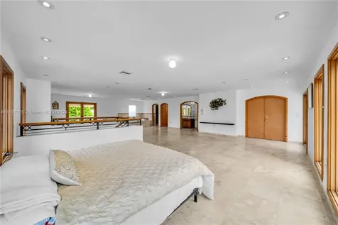 2301 SW 4th Avenue Miami FL 33129