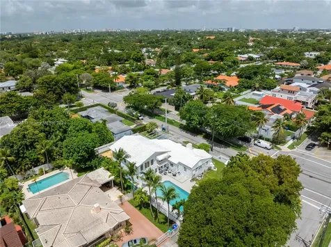 2301 SW 4th Avenue Miami FL 33129