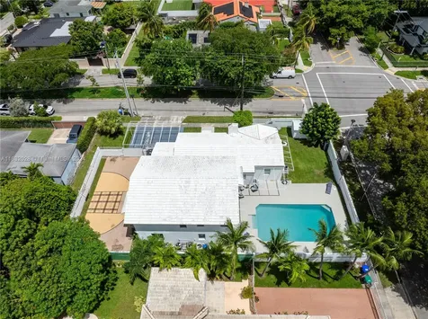2301 SW 4th Avenue Miami FL 33129