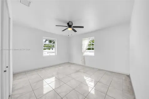 2301 SW 4th Avenue Miami FL 33129