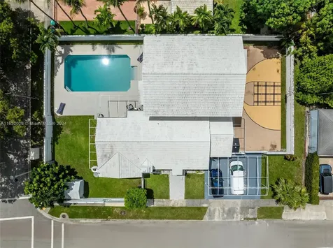 2301 SW 4th Avenue Miami FL 33129