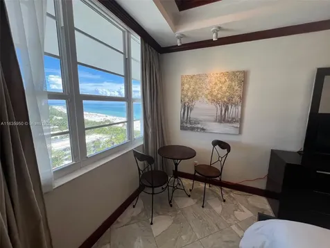 100 Lincoln Road Miami Beach FL 33139