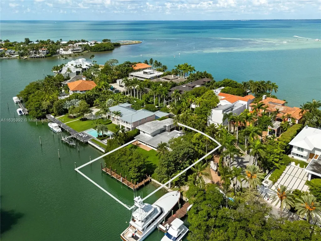 4 Harbor Point Key Biscayne FL 33149