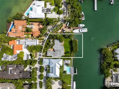 4 Harbor Point Key Biscayne FL 33149