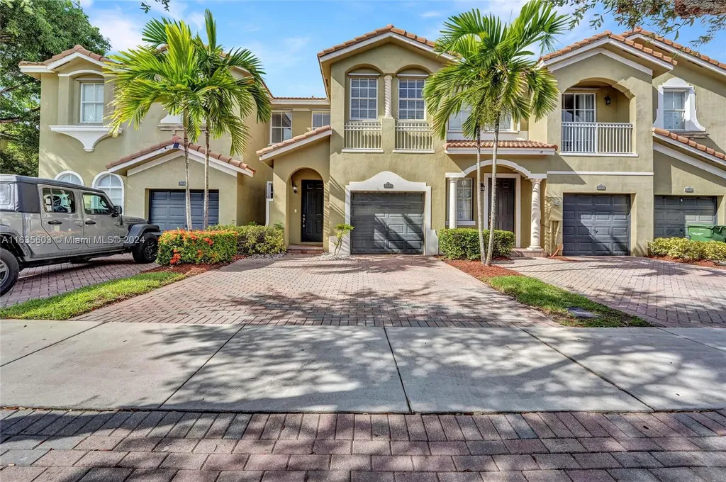 2533 SE 15th Court Homestead FL 33035