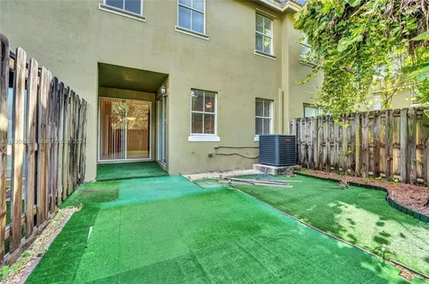 2533 SE 15th Court Homestead FL 33035