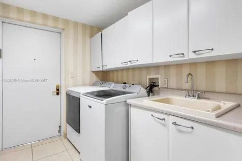 19955 NE 38th Court Aventura FL 33180