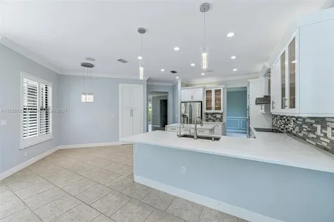 3086 Hudson Terrace Naples FL 34119