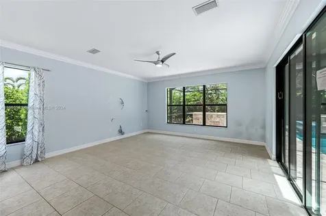 3086 Hudson Terrace Naples FL 34119
