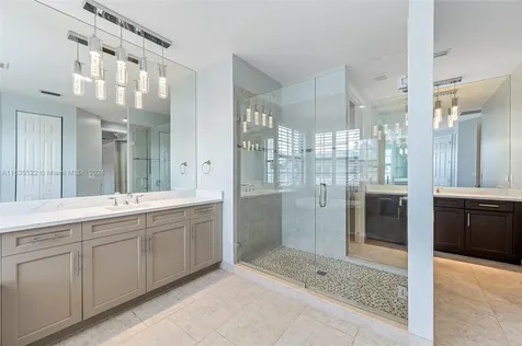 3086 Hudson Terrace Naples FL 34119