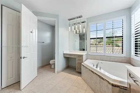 3086 Hudson Terrace Naples FL 34119