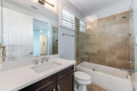 3086 Hudson Terrace Naples FL 34119