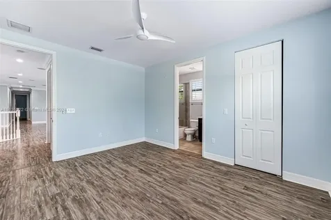3086 Hudson Terrace Naples FL 34119