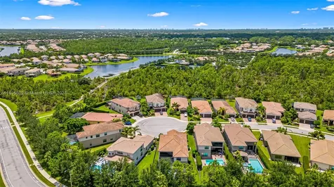 3086 Hudson Terrace Naples FL 34119
