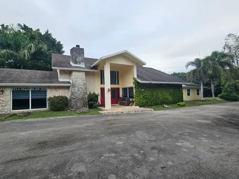 Homestead FL 33032