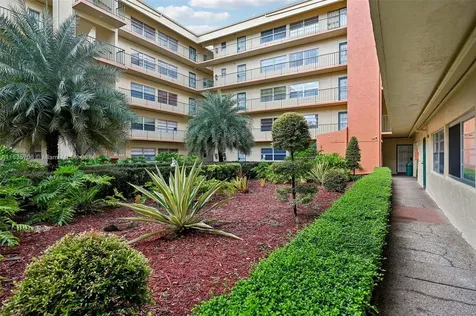 4525 W 20 Avenue Hialeah FL 33012