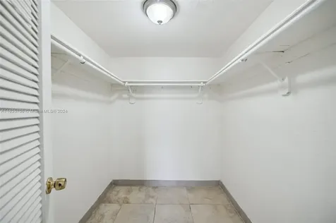 4525 W 20 Avenue Hialeah FL 33012