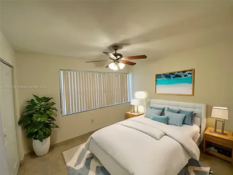4525 W 20 Avenue Hialeah FL 33012