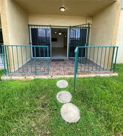 4525 W 20 Avenue Hialeah FL 33012