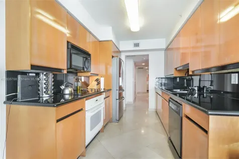 18671 Collins Avenue Sunny Isles Beach FL 33160
