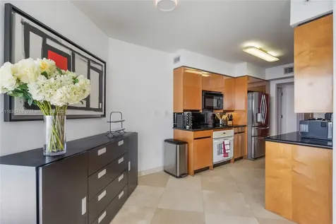 18671 Collins Avenue Sunny Isles Beach FL 33160