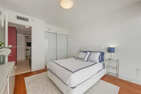 18671 Collins Avenue Sunny Isles Beach FL 33160