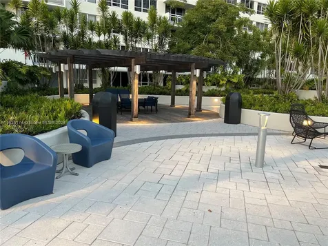1500 Bay Road Miami Beach FL 33139
