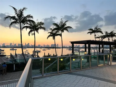 1500 Bay Road Miami Beach FL 33139