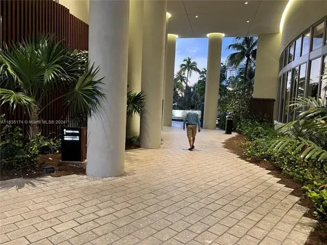 1500 Bay Road Miami Beach FL 33139