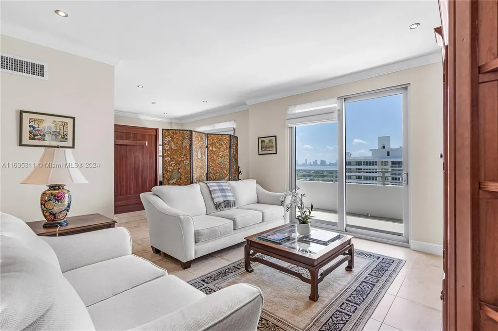 5555 Collins Avenue Miami Beach FL 33140