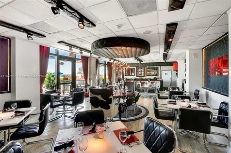 5555 Collins Avenue Miami Beach FL 33140
