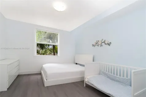 17150 N Bay Road Sunny Isles Beach FL 33160