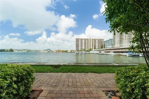 17150 N Bay Road Sunny Isles Beach FL 33160