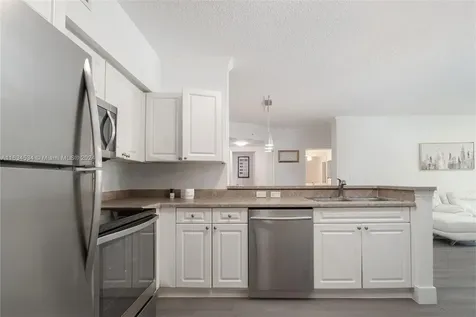 17150 N Bay Road Sunny Isles Beach FL 33160