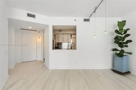 450 Alton Road Miami Beach FL 33139