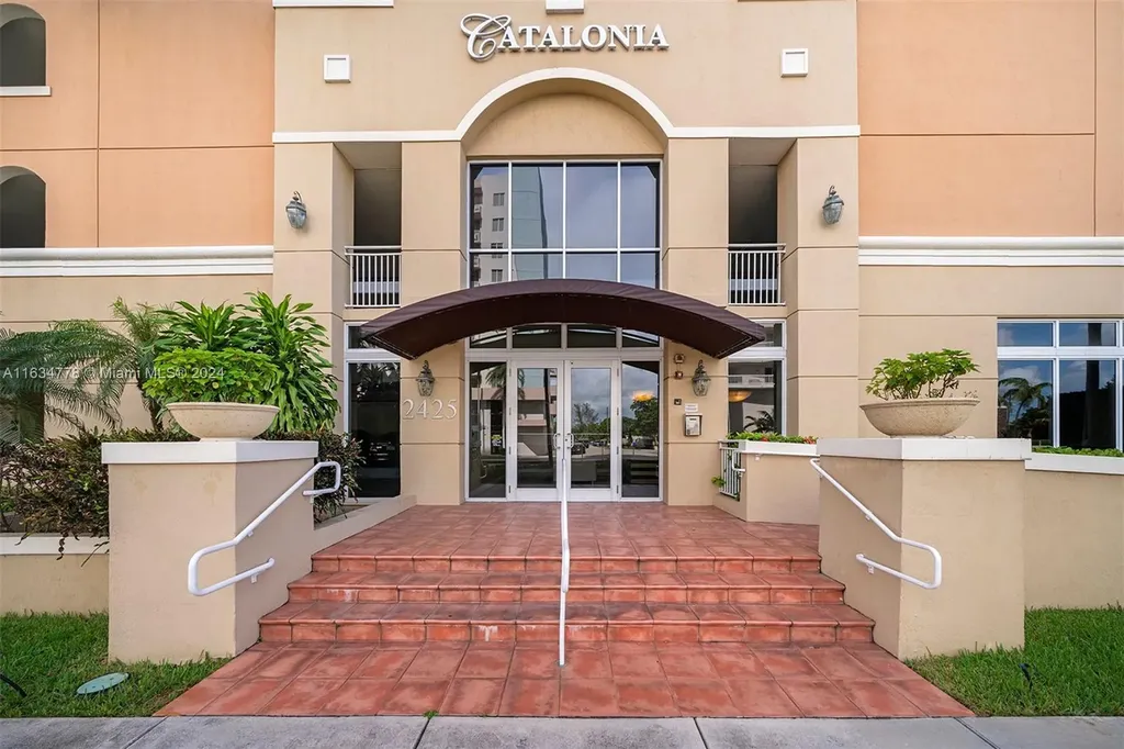 2425 SW 27th Avenue Miami FL 33145