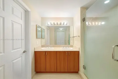2425 SW 27th Avenue Miami FL 33145