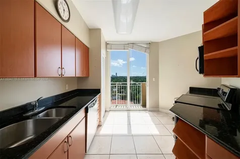 2425 SW 27th Avenue Miami FL 33145