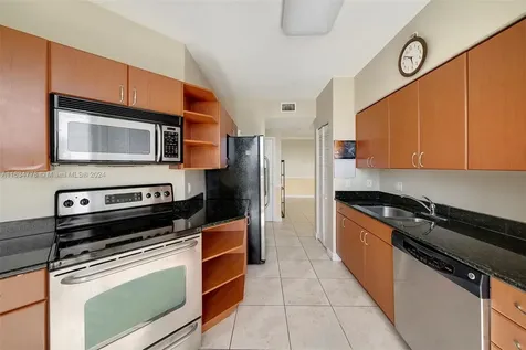 2425 SW 27th Avenue Miami FL 33145