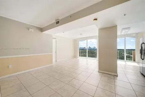 2425 SW 27th Avenue Miami FL 33145