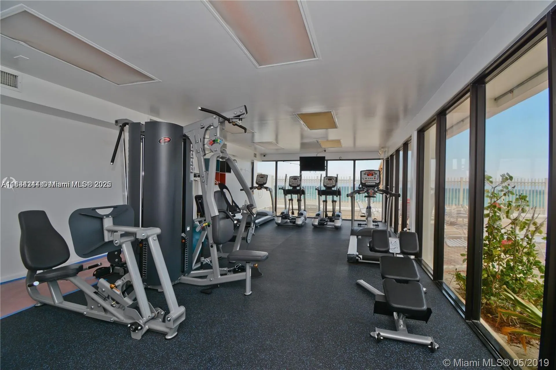 3505 S Ocean Drive Hollywood FL 33019