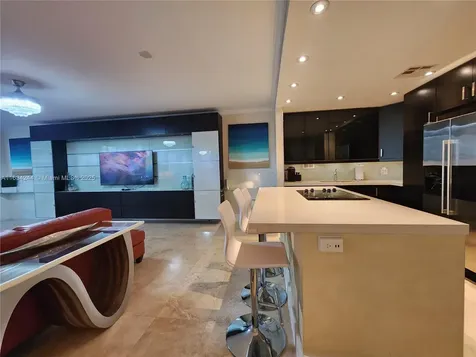 3505 S Ocean Drive Hollywood FL 33019