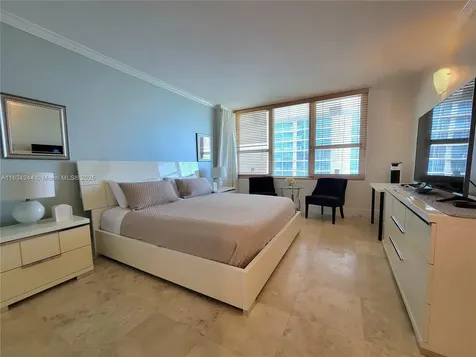 3505 S Ocean Drive Hollywood FL 33019