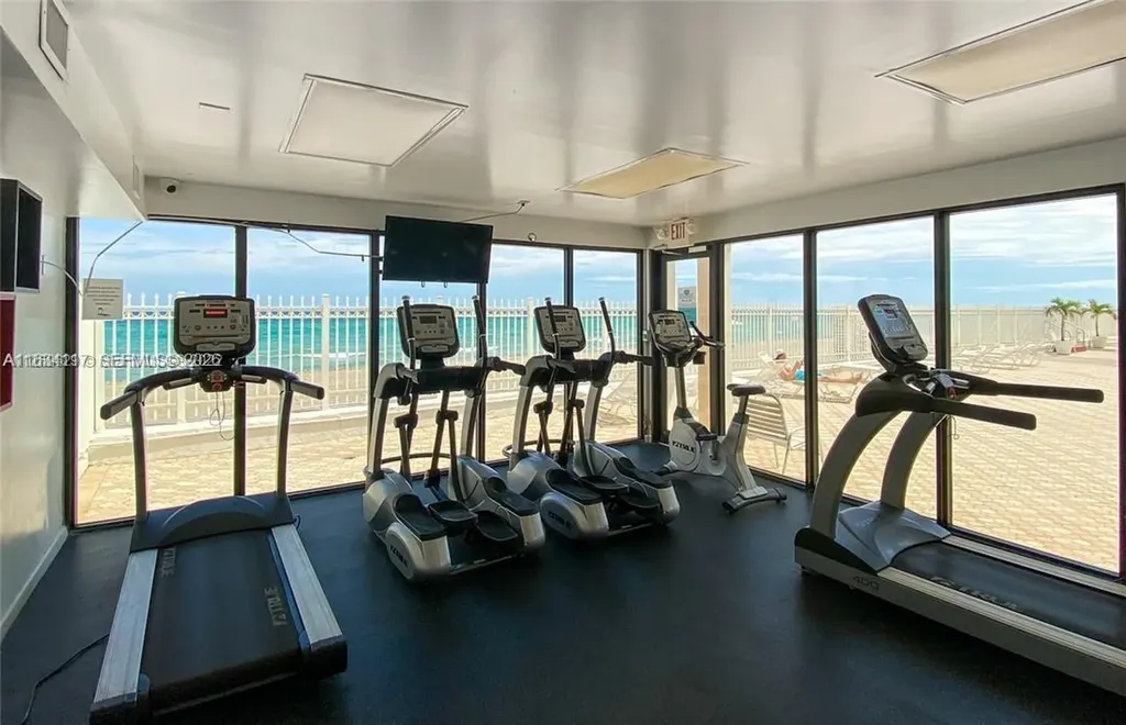 3505 S Ocean Drive Hollywood FL 33019