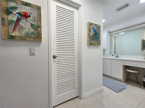 3505 S Ocean Drive Hollywood FL 33019
