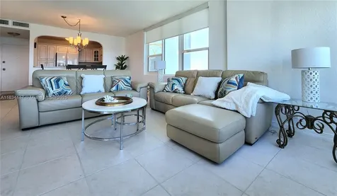 3505 S Ocean Drive Hollywood FL 33019
