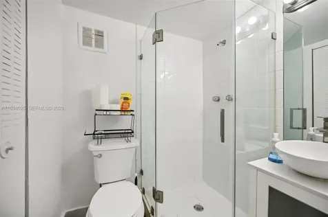 20 SW 108th Avenue Sweetwater FL 33174