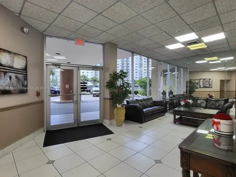 1825 S Ocean Drive Hallandale Beach FL 33009